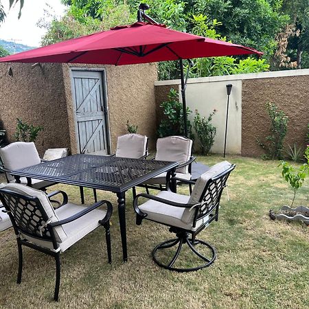 Kingston Oasis One Bedroom Ngoại thất bức ảnh